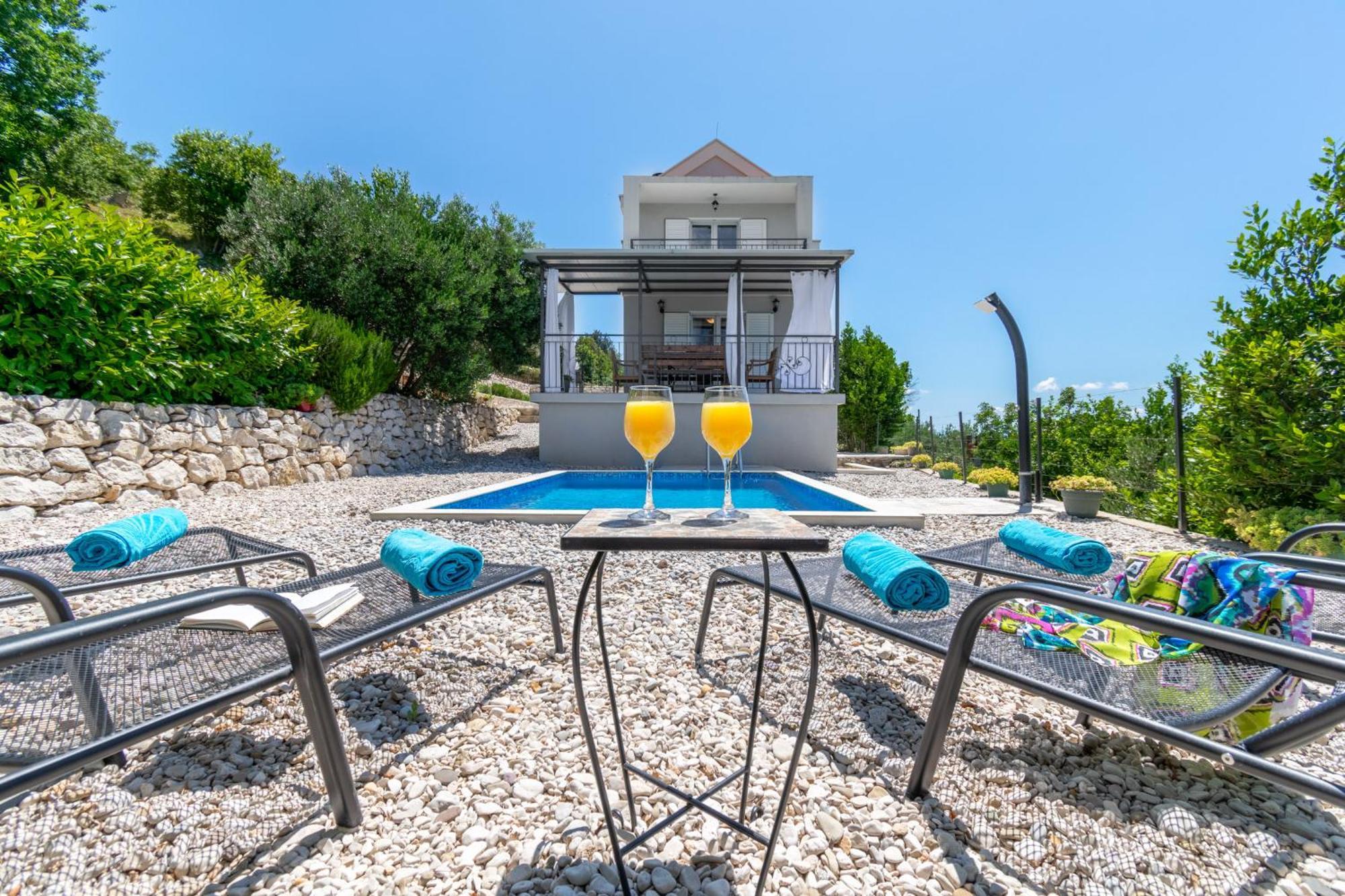 Villa With Sea View Podgora Eksteriør billede